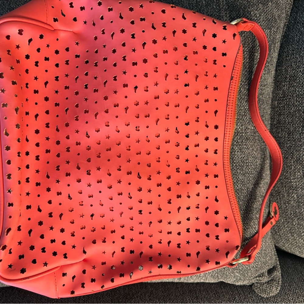 Tous Pink Perforated Shoulder Bag - Picture 7 of 8
